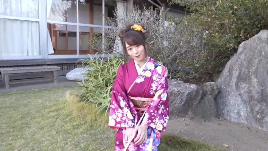 室内 · 全裸 · 臀部 · 多人 · 痛苦 · 震动棒 · 捆绑姿势 · 道具玩弄