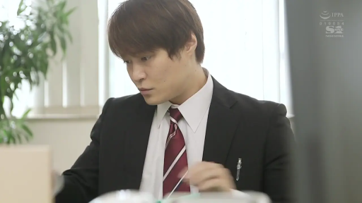 坐姿 · 专注 · 办公室 · 红领带 · 头部特写 · 男性 · 办公设备 · 工作