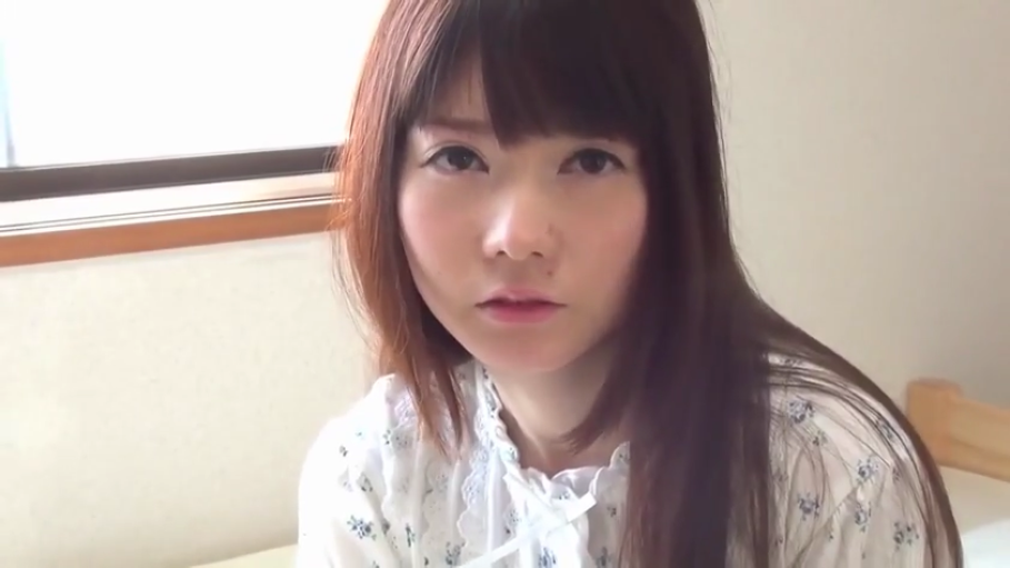 卧室 · 躯干 · 陶醉 · 枕头 · 仰卧 · 群交 · 全裸与白衬衫 · 多人爱抚与舔舐