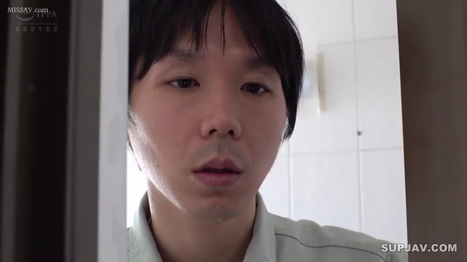 Indoor · Close-up of the face · Work clothes