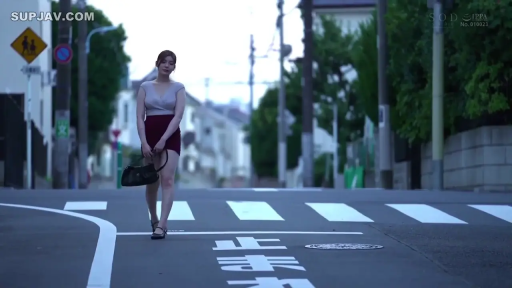 全身 · 自然 · ハンドバッグ · 行走 · ボディスーツ · 散歩 · 日常 · 户外街道