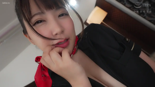 俯身 · 脸部特写 · 卧室 · 迷离 · 制服 · POV · 挑逗 · 丝巾