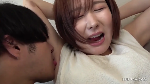 Indoor · Enjoy · 舔舐 · armpit · 无袖衫 · Armpit fetish · 仰卧抬手