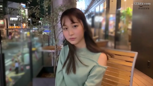 全景 · 多人 · 群交 · 泳衣 · 多种体位 · 垫子 · 大厅