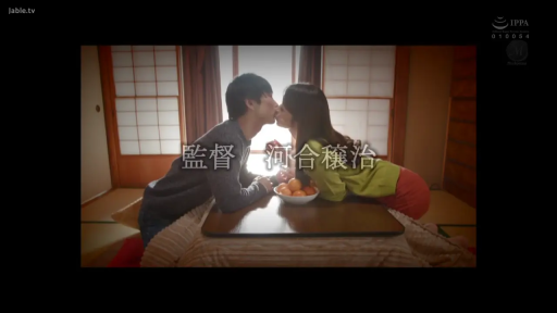 站立 · 全景 · 微笑 · 长裙 · 栏杆 · 阳台 · 招手 · 日系人妻