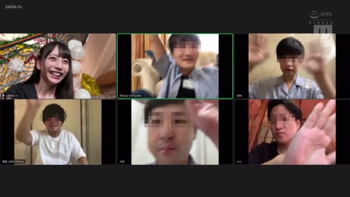 室内 · 马赛克 · 面部特写 · 便服 · 开心 · 正脸 · 视频会议 · 视频界面