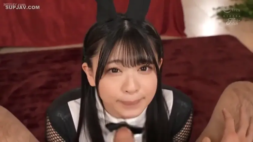 室内 · 跪き姿勢 · 顔のクローズアップ · 注視 · 兔耳 · 清纯 · POV · 兔女郎制服