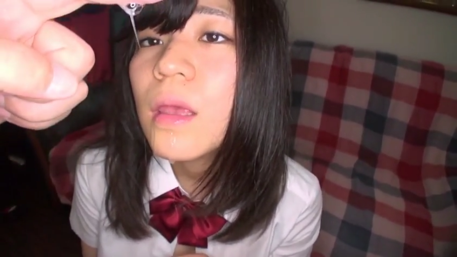 室内 · 脸部特写 · 迷离 · JK制服 · 抬头 · 亚洲 · 滴入液体