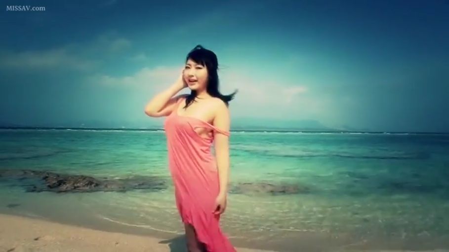 全身 · 甜美 · 站立 · 撩发 · 海边 · 粉色长裙