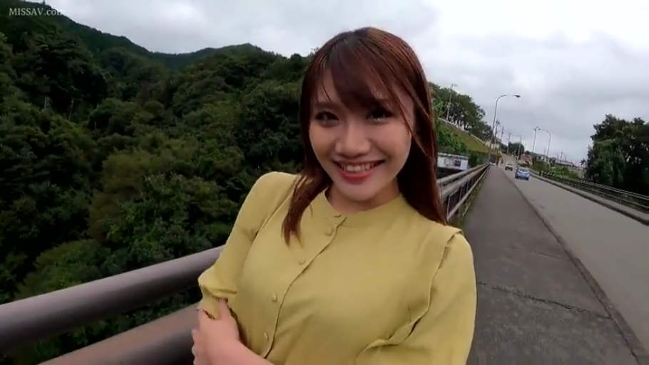 室内 · 脸部特写 · 愉悦 · 微笑 · 裸体 · 清纯 · 正面