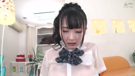 坐姿 · 展示 · 台灯 · 面部特写 · 室内房间 · 透视效果 · 忧郁委屈 · 透明JK制服