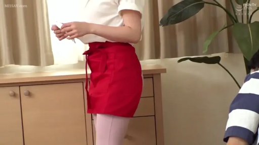 室内 · 站立 · 侧身 · 红色短裙 · 水印 · 柜子 · 拆封