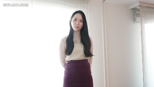 坐姿 · 揉乳 · 露乳 · 甜美 · 和室 · POV · 粉色毛衣 · 挂轴