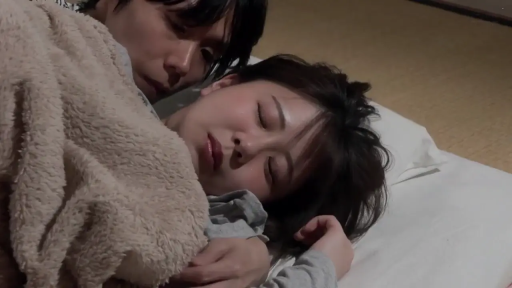 顔部のクローズアップ · 畳部屋 · 侧卧 · 高清 · 睡衣 · 睡眠 · 安详 · 毛毯