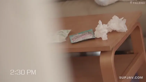 室內 · 水印 · 紙巾 · 事後 · 桌面特写