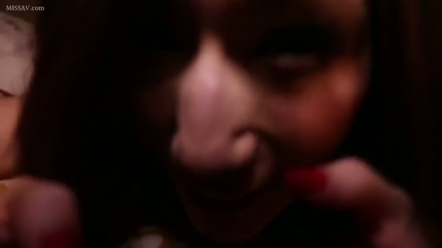 室内 · 脸部 · 迷离 · 俯卧 · POV · 挑逗 · 裸身