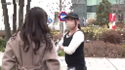 跪坐 · 和室 · 中景 · 榻榻米 · 多人性爱 · 隐忍 · 死库水 · 多P