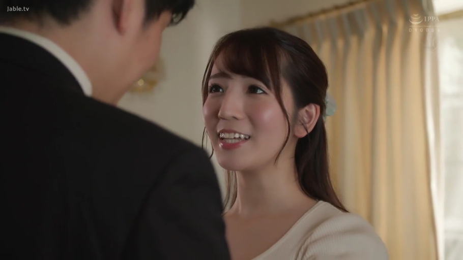 室內 · 站立 · 特寫 · 对视 · 便裝 · 喜悦 · 純愛