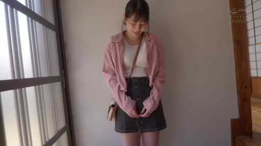 室内 · 牛仔短裙