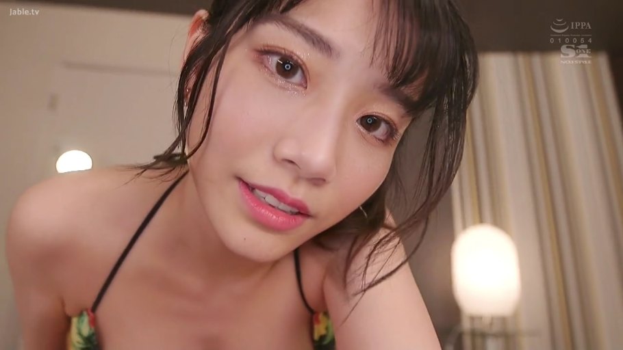 全景 · BDSM · 兔女郎装 · 跪爬 · 束缚 · 铁笼 · 顺从 · 笼中