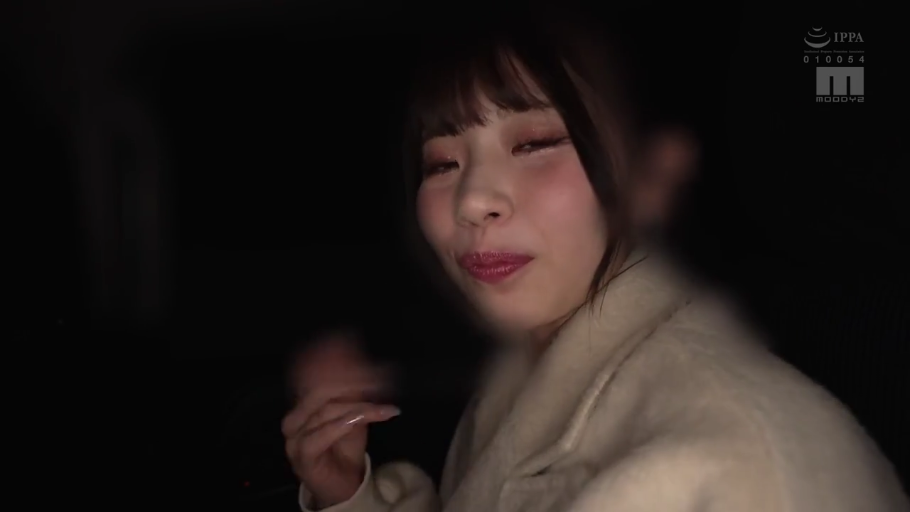 性交 · 全裸 · 卧室 · 中景 · 白色枕头 · 闭眼陶醉 · 仰卧姿势 · Supjav水印
