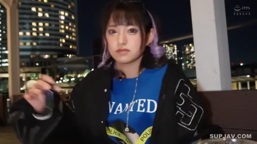 脸部 · 全裸 · 浴室 · 口交 · 迷离 · 阴茎 · 跪立