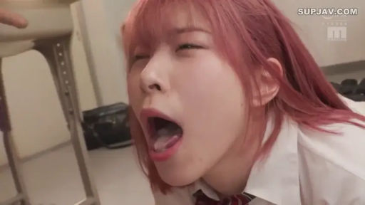 教室 · 顔部のクローズアップ · 仰頭 · JK制服