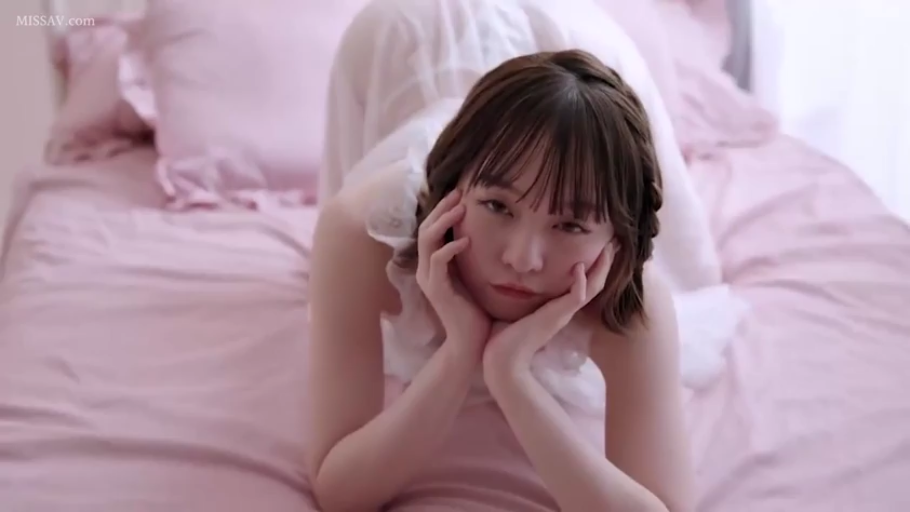 全身 · 性交 · 卧室 · 享受 · 枕头 · 制服 · 正常位 · 死库水