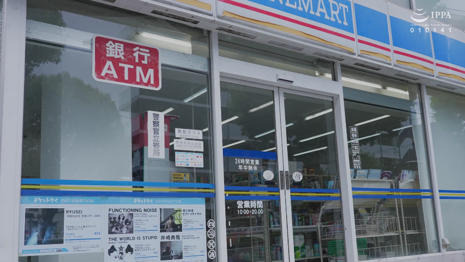 性交 · 全裸 · 卧室 · 俯卧 · 枕头 · 痛苦 · 硬核 · 身体