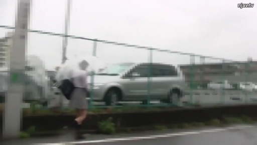 全身 · 口交 · 走廊 · 肉棒(马赛克) · 白色内衣 · 侧脸 · 侧拍 · 下跪