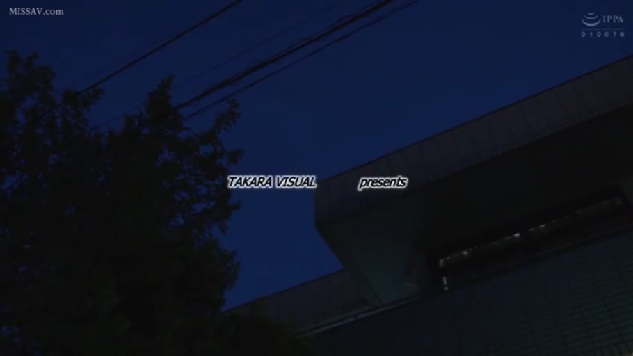 卧室 · 全景 · 女仆装 · 多人 · 跨坐 · 头饰 · 乱交 · 崩坏