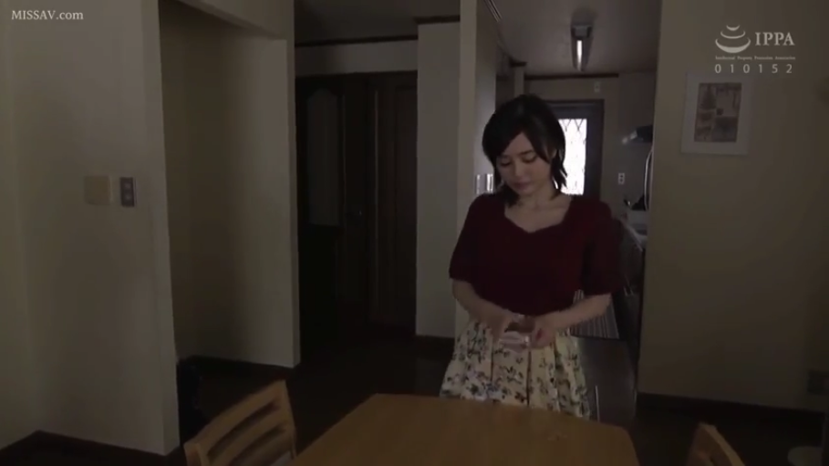 室内 · 坐姿 · 全裸 · 阴茎 · 手交 · 两人 · 手部特写