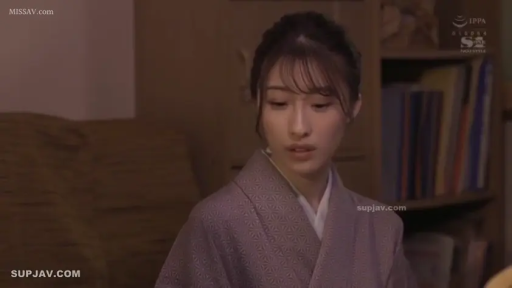 臀部 · 沉醉 · 电影院 · 俯身站立 · 宣传板 · 衬衫校服 · 多人合战 · 乱交系列