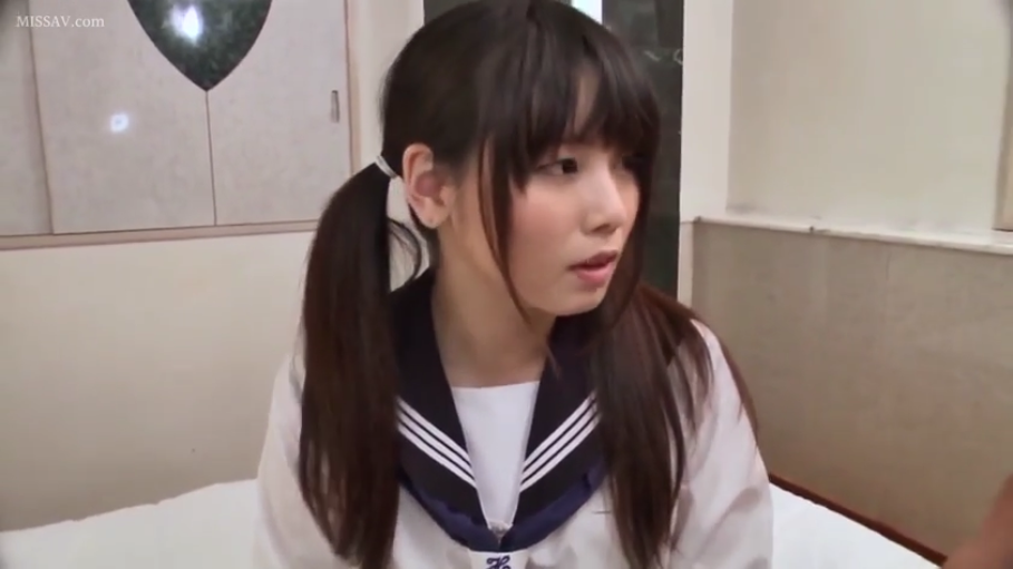 室内 · 胸部 · 3P · 抚摸 · 兴奋 · 性感内衣 · 聚拢 · 软垫