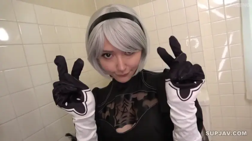 室內 · 浴室 · 擺拍 · 微笑 · 特寫 · 手套 · Cosplay · V字手势