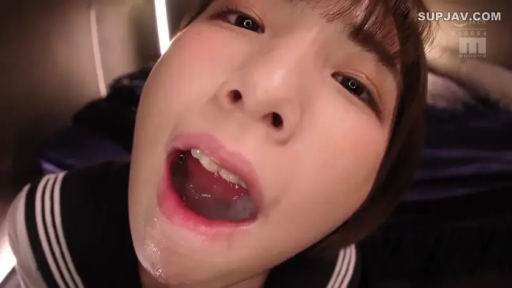 室内 · 俯身 · 脸部特写 · 口交 · 迷离 · 颜射 · 水手服