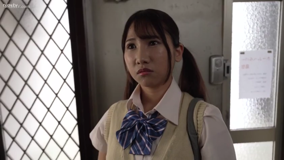 Grievance · Stand · Half-body close-up · Stare · JK Uniform · Twin tails · 玄关 · 单肩背包带