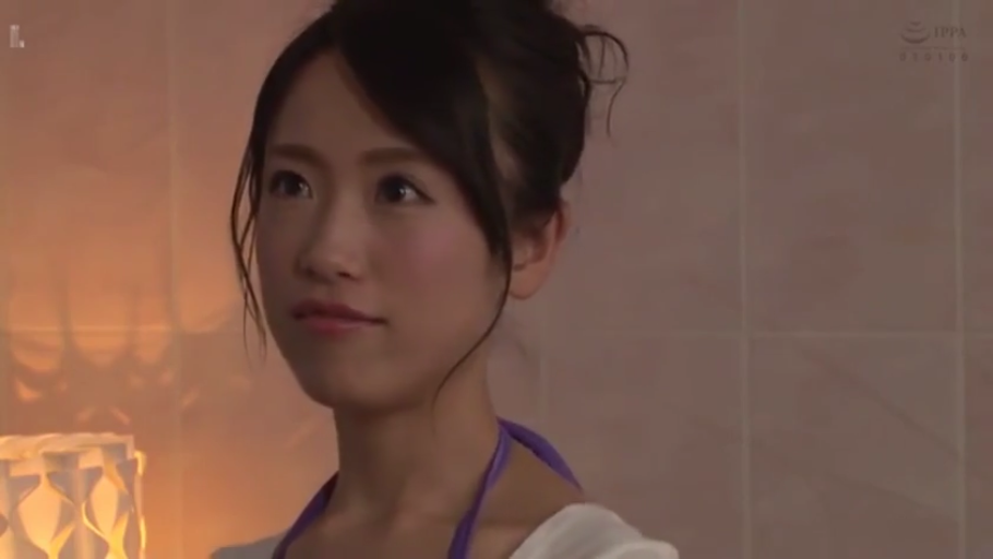 室内 · 面部特写 · 正面 · 围裙