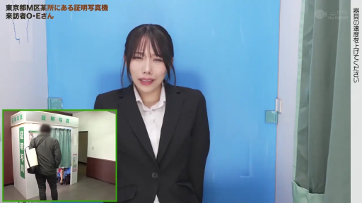 Grievance · Role-playing · Stand · Half-body · Suit · 说话 · 证件照亭 · 证件照机