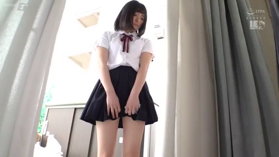 室内 · 站立 · 中景 · JK制服 · 窗帘 · 短发 · 撩裙 · 娇羞