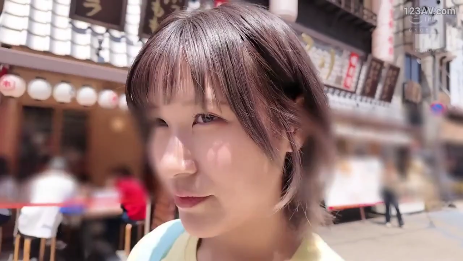 性交 · 卧室 · 床 · 内衣 · 自拍 · 侧卧 · 模糊