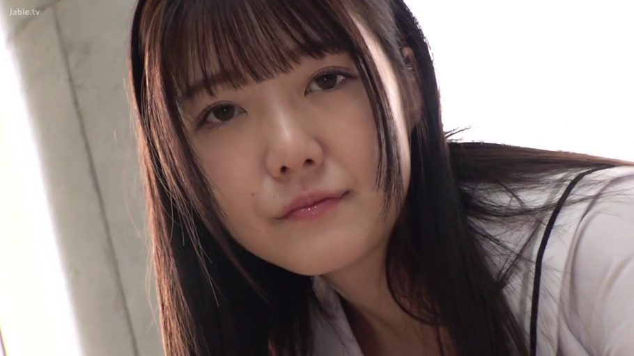 室内 · 顔部のクローズアップ · 水手服