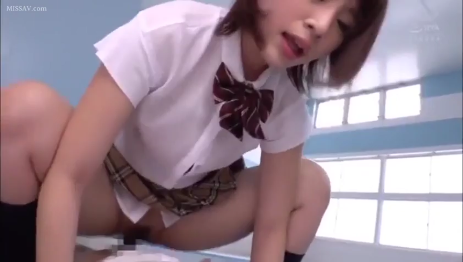 室内 · 性交 · 迷離 · 跨がけ · 近景 · JK制服 · エロティック