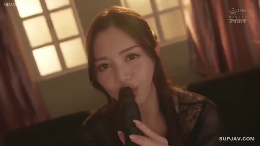 室内 · 坐姿 · 脸部特写 · 口交 · 迷离 · 按摩器 · 黑色蕾丝裙 · 日系AVA