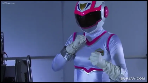 室内 · 半身 · 战斗姿势 · 战队制服