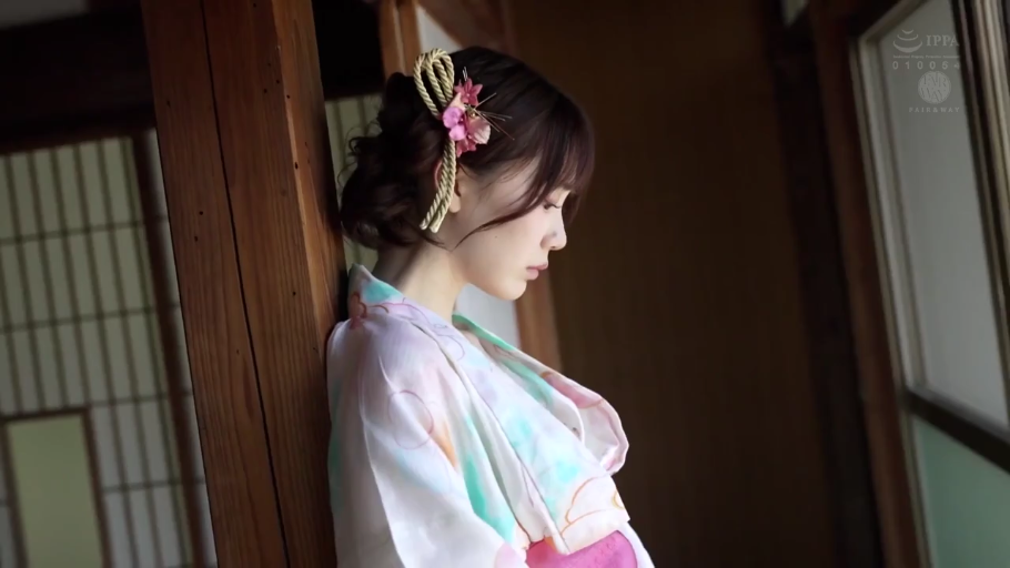 沉思 · 忧郁 · 站立 · 侧脸 · 浴衣 · 唯美 · 发饰 · 日式建筑