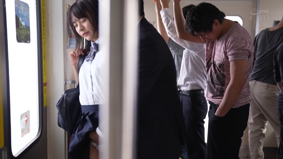 站姿 · JK制服 · 电车 · 裙底特写