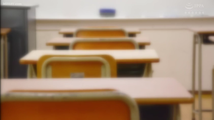 教室 · 桌椅 · 空镜头