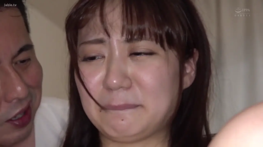 室内 · 脸部特写 · 常服