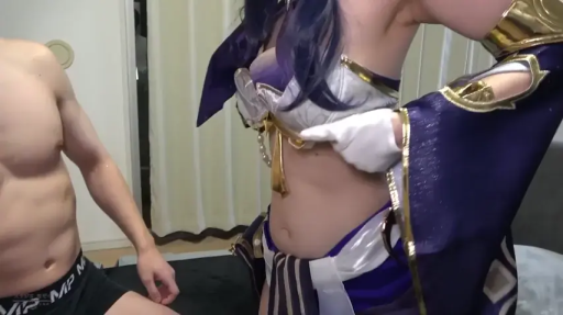 室內 · 角色扮演 · 站立 · 躯干 · 互动 · 手套 · 雷电将军Cosplay